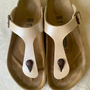 Birkenstock woman’s sandals upper synthetic leather lining suede leather size 39